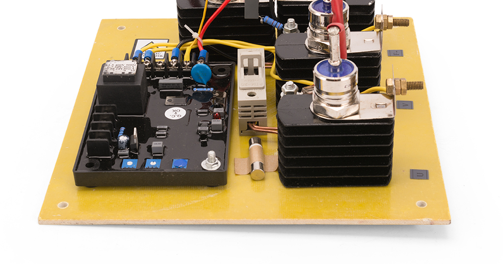 Estabilizadores de onda generador diésel avr regulador de voltaje CA trifásico SAVRH-100A GAVR 100A