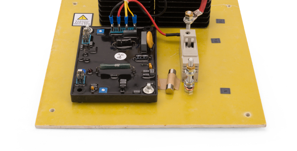 Cepillo generador monofásico 30kva regulador de voltaje automático avr Savrh-50a