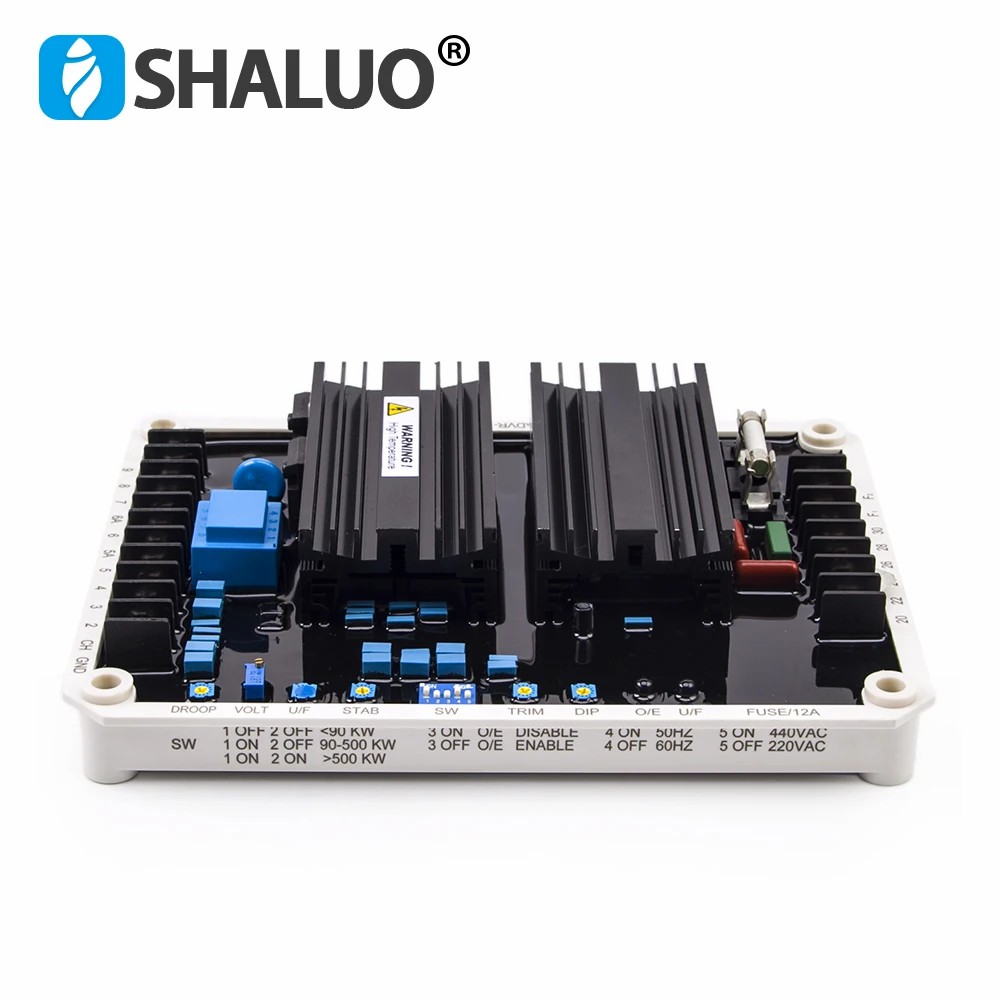 KUTAI ADVR-12 AVR Estabilizador y regulador de voltaje automático Detección trifásica única y entrada de energía trifásica única 12Amp